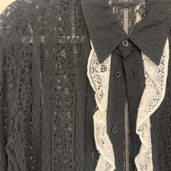 Lacy Men's Buttondown Shirt - Picture 2 of 2